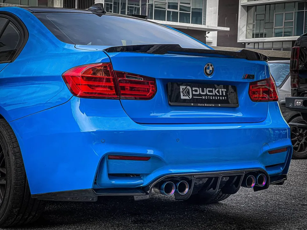 BMW F30 - M4 Style Spoiler
