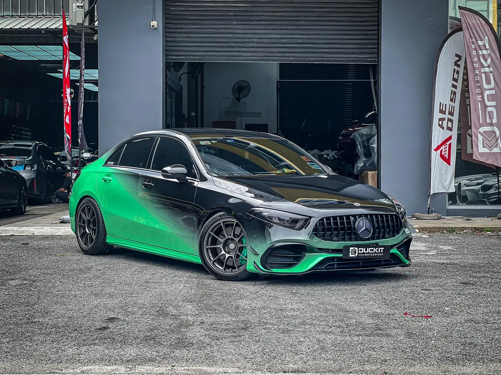 Mercedes-Benz — Wrap · PPF · servicing